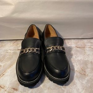 BCBGeneration Loafers Black 8.5 Gold chain